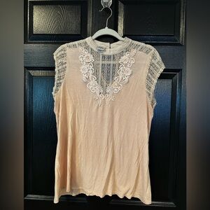XL Sleeveless Lace Top - Peachy Color